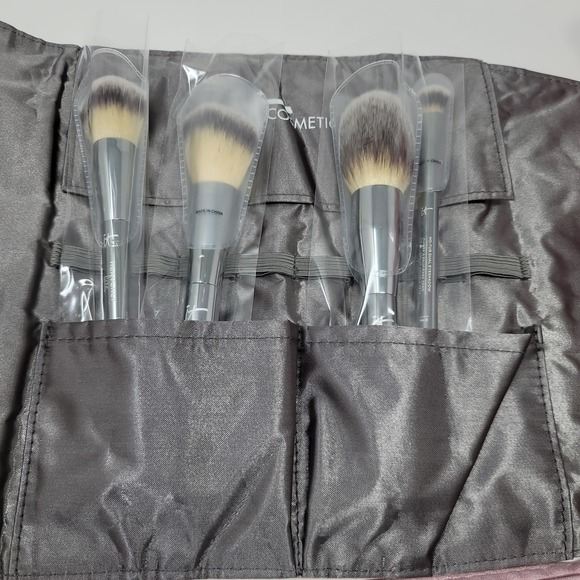 IT Cosmetics Special Edition Heavenly Luxe Brush Set Makeup Bag Travel Roll Pink - Picture 5 of 16
